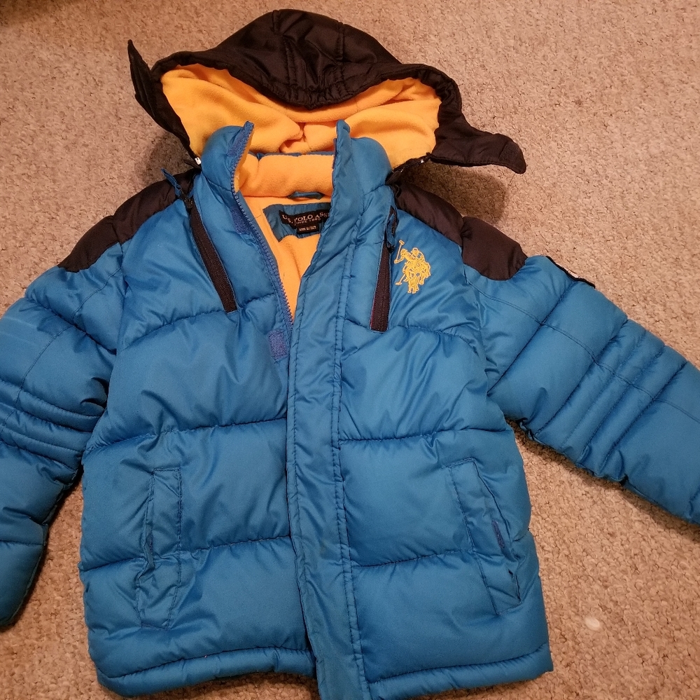 Boys winter coat size 7